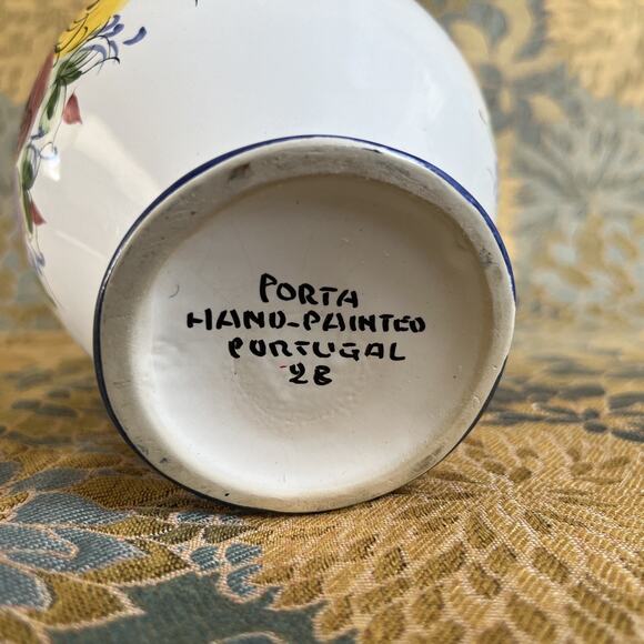 Majolica Pitcher Porta 28 – Vintage Portugal Floral Ceramic, 8 1/8″ Hand-Painted - Picture 8 of 8